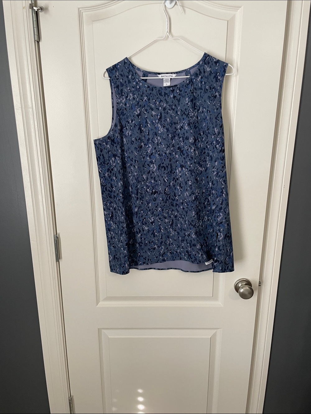 Athleta Navy Blue Printed Sleeveless Camisole